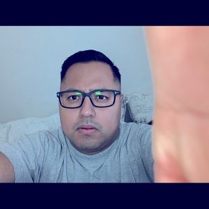 Meet your Posher, Tomas